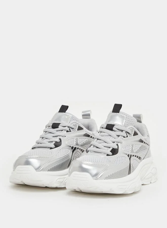 ستايلي اكتيف سنيكرز برباط ونعل سميك