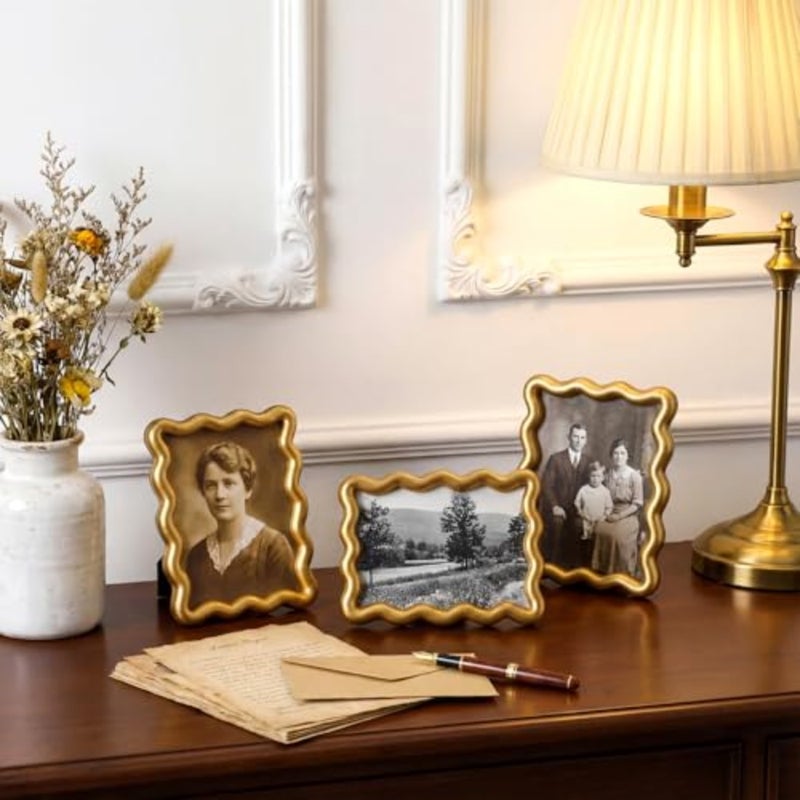3 عبوات من إطارات الصور مقاس 5x7 بوصة إطار صورة من الراتنج المتموج مع زجاج شفاف مقاس 5x7 بوصة إطارات صور حديثة عتيقة صدفية ديكور منزلي متين وديكور أنيق لعرض سطح الطاولة - Image 2