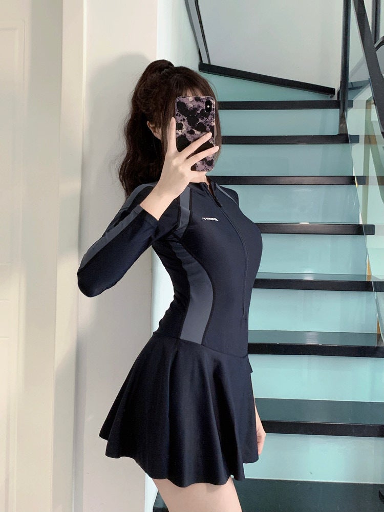 Women's Modest Swimsuit Dress One-Piece Long Sleeve Skirted Bathing Suit UPF 50+ Slimming Conservative Swimwear for Beach Hot  Spring - Image 3