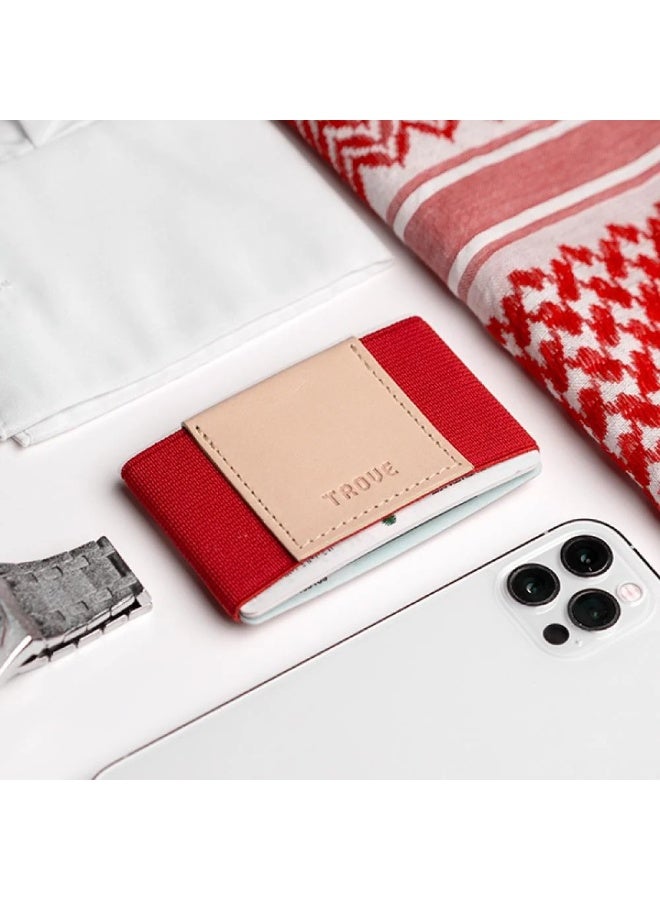 Trove A red and beige card wallet with a luxurious design from Trove. - Image 3