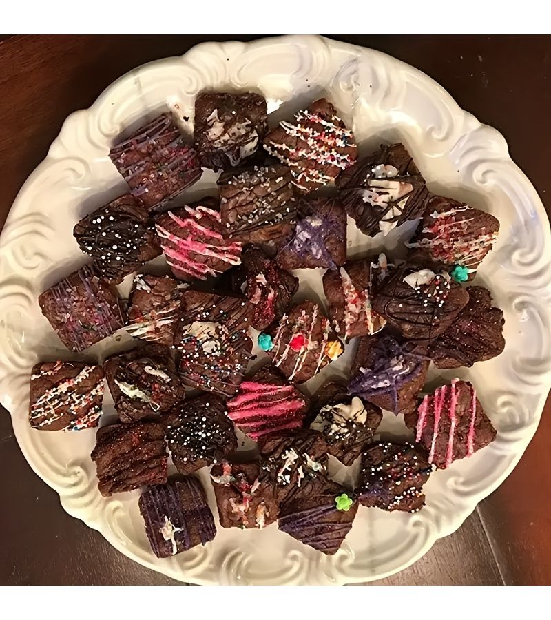Dark Brown 1pc Mini Silicone Brownie Pan Square Baking Mold For Cakes Chocolates Confectionery Diy Baking And Jelly Making Tool Kitchen Essentials Back To School Season Wedding Season Halloween Party - Image 4