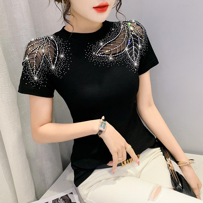 Of 2024 European Station Short-Sleeved Round Neck Fashionable Cut Out Lace Diamond Slim Slim T-Shirt For Women - Image 1