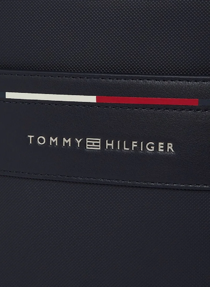 TOMMY HILFIGER Signature Crossbody Reporter Bag
