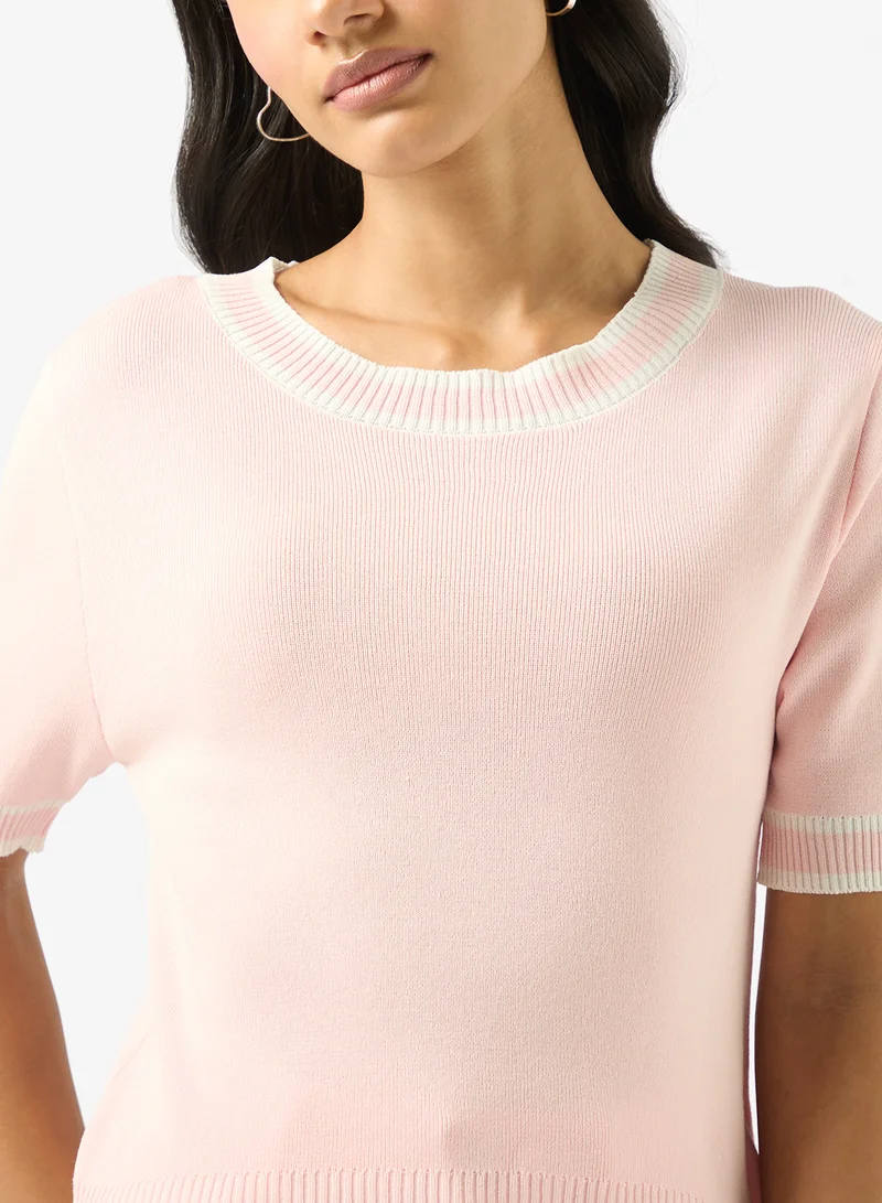 جينجر بلوزة ضيقة مضلعة