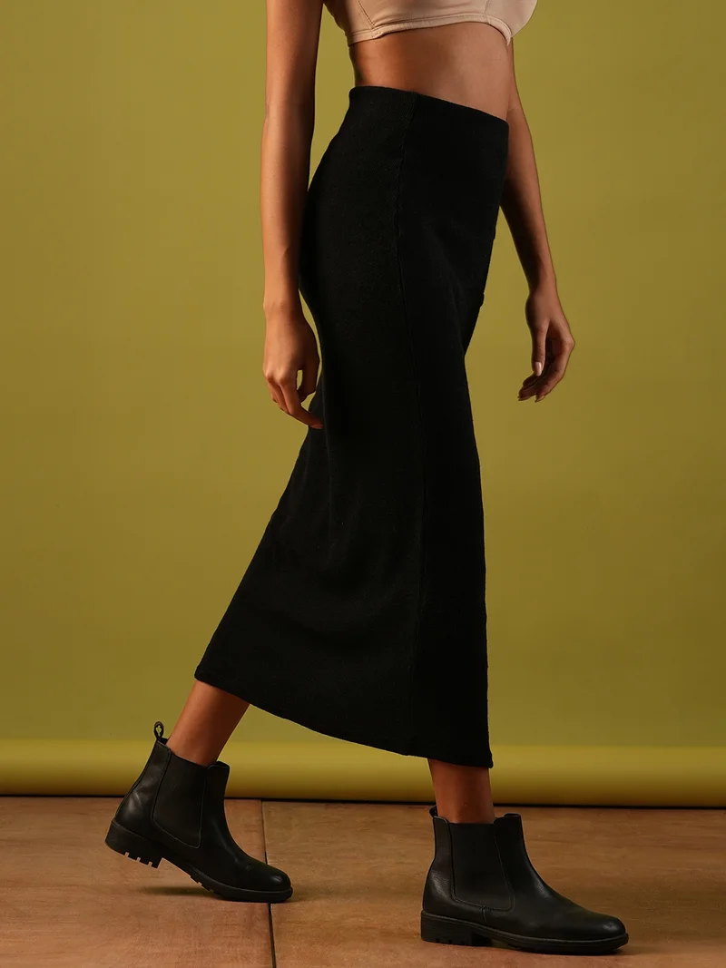 globus Women Self Design Button Detail Mid-Rise Side Slit Midi Pencil Skirt