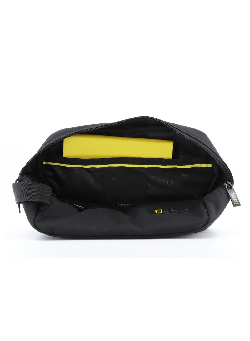 ناشيونال چيوغرافيك National Geographic Mutation Toiletry Bag Black, Travel Pouch, Everyday Kit, Portable Organizer Sustainable Bag for Men and Women, School Travel College