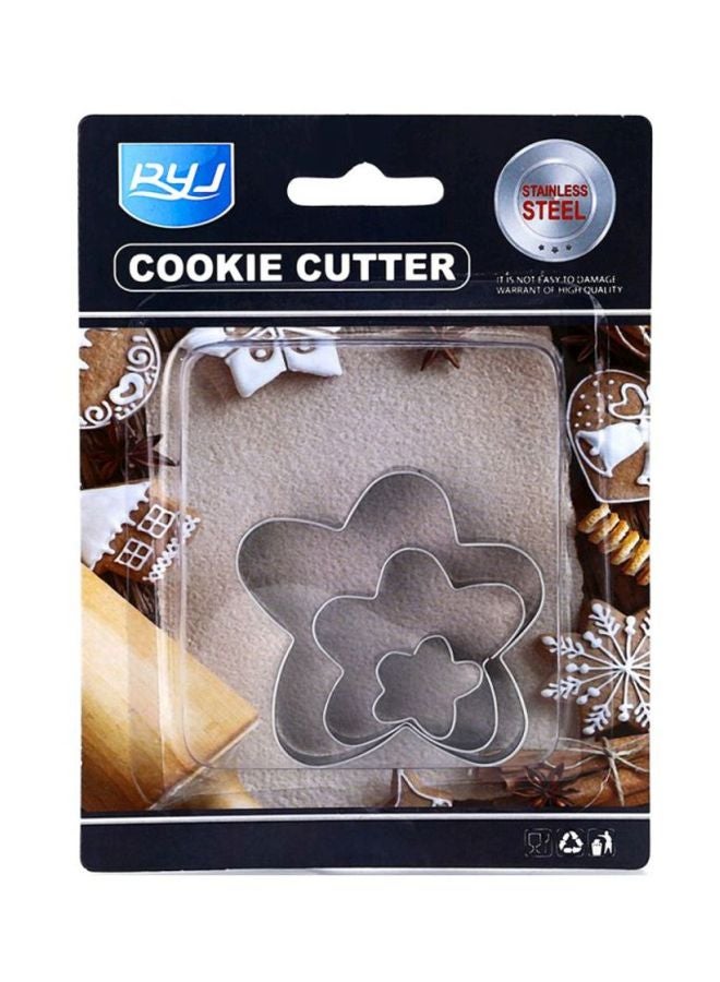 شاربدو طقم قوالب معجنات بتصميم نجمة من 3 قطع فضي Large Mould (6.5x5.8), Medium Mould (4.3x3.8) Small Mould (2.1x1.8)سم - Image 2