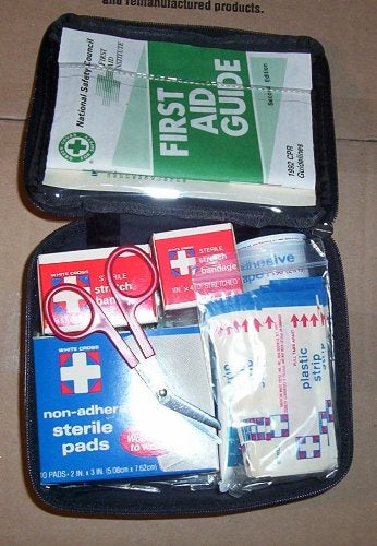 LEXUS طقم الإسعافات الأولية لسيارة لكزس OEM بشعار أبيض - Image 2