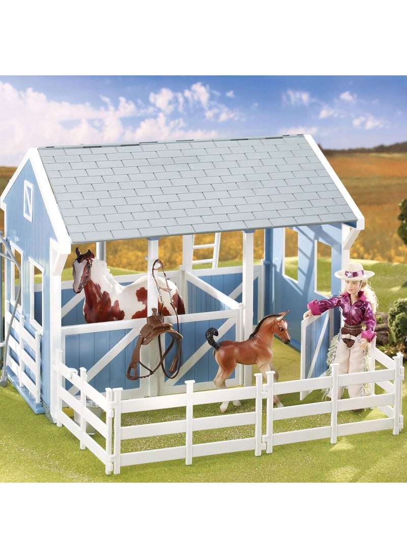 Breyer Breyer Freedom Series Classics Country Stable with Wash Stall  15 x 95 x 12  112 Scale  Blue and White  Model 699  - Image 2