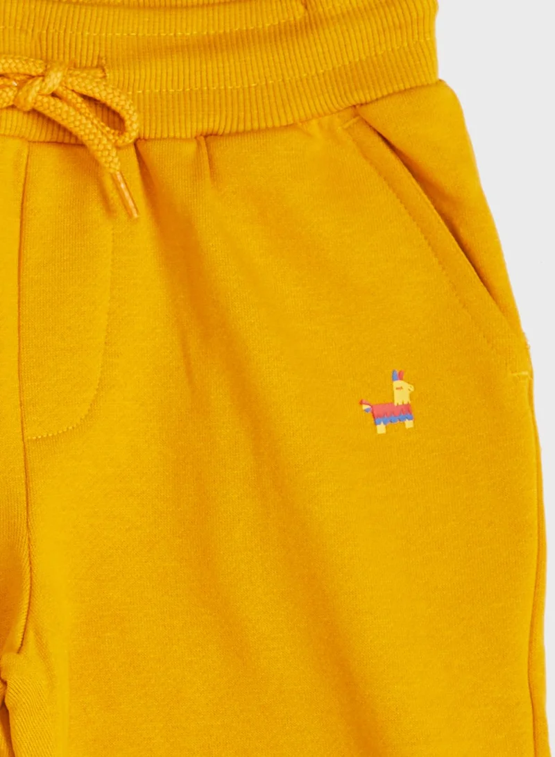 Pinata Everydaywear Shorts