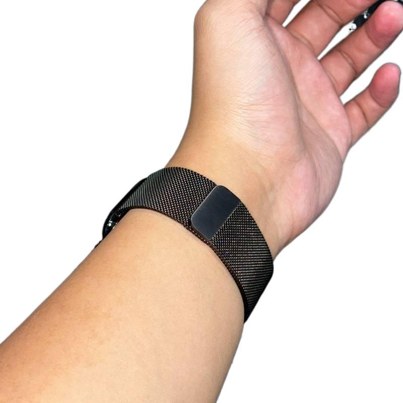 سوار ساعة ذكية سوار معدني من الستانلس ستيل متوافق مع Apple Watch بملاءمة قابلة للتعديل وحزام بديل بتصميم معدني أنيق باللون Gold قابل للتعديل - Veloris - Image 1