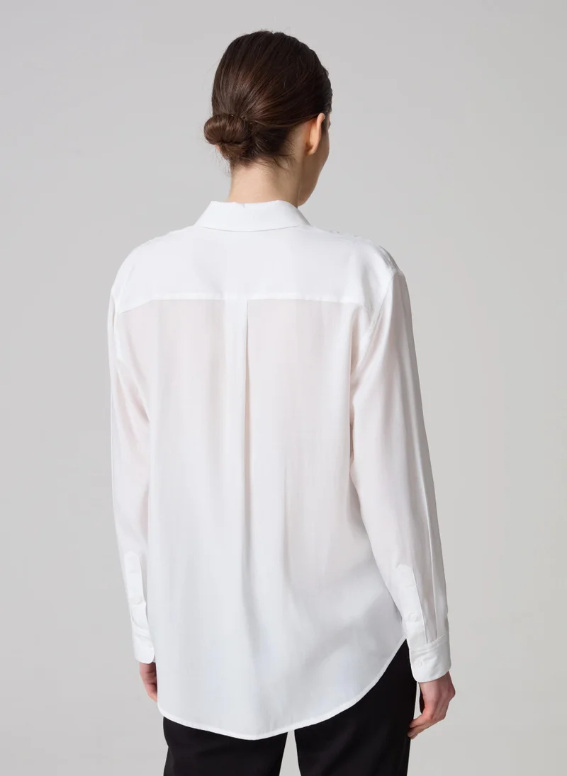 او في اس Contemporary City relaxed-fit shirt in satin
