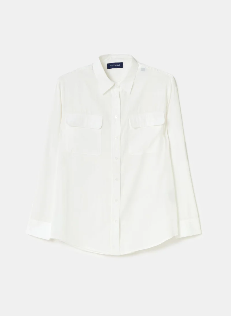او في اس Contemporary City relaxed-fit shirt in satin