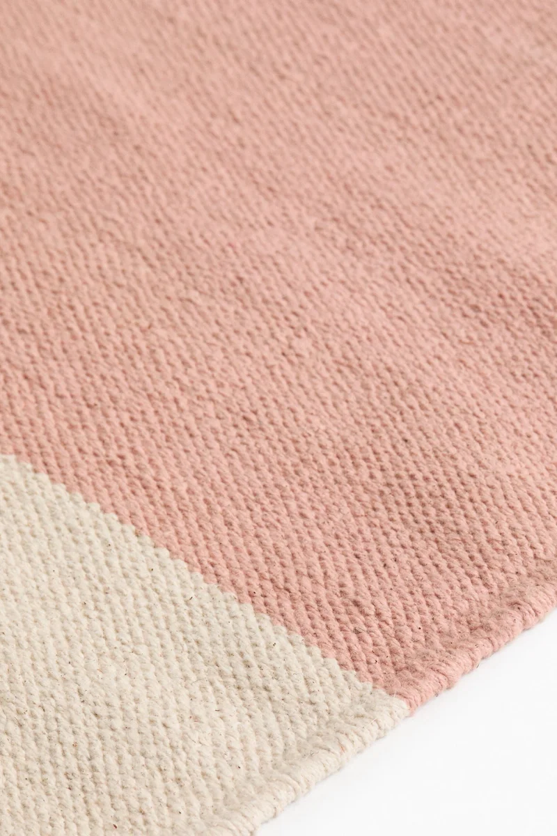 اتش اند ام سجادة قطنية بنمط مربعات