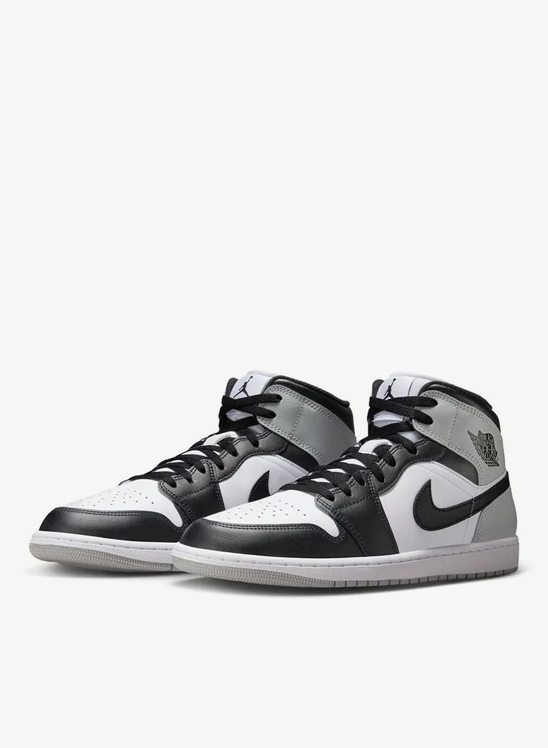 جوردن إير جوردن 1 ميد