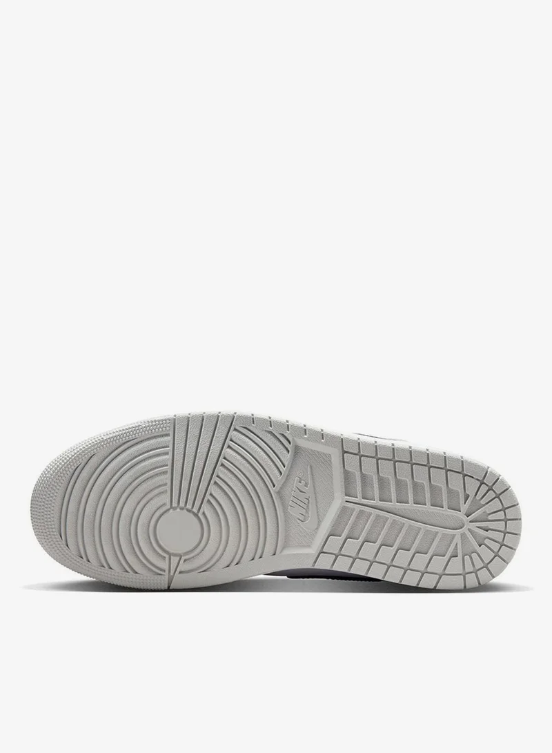 جوردن إير جوردن 1 ميد