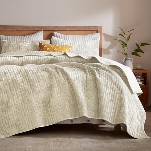 LEAONME Velvet Quilt King Size 98''x106'', Lightweight Beige Velvet Comforter Set with 2 Matching Shams, Soft Cross Stitch Bedspread Coverlet Bedding Set for All Season - Image 1