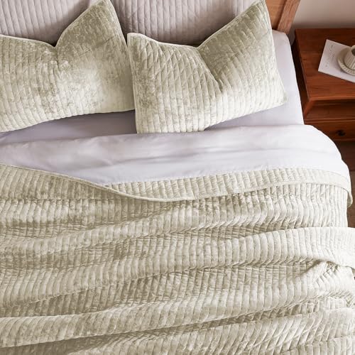 LEAONME Velvet Quilt King Size 98''x106'', Lightweight Beige Velvet Comforter Set with 2 Matching Shams, Soft Cross Stitch Bedspread Coverlet Bedding Set for All Season - Image 4