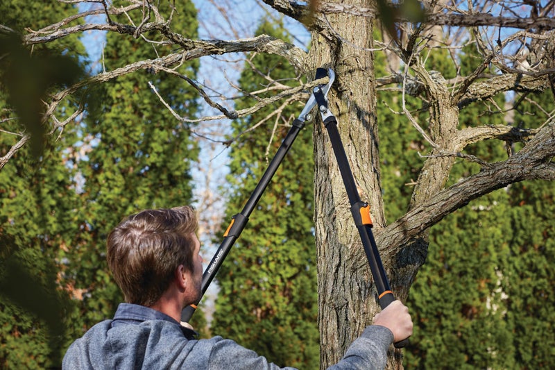 Fiskars Solid Telescopic Bypass Loppers, 630-830mm, Classic, Standard Color - Image 5