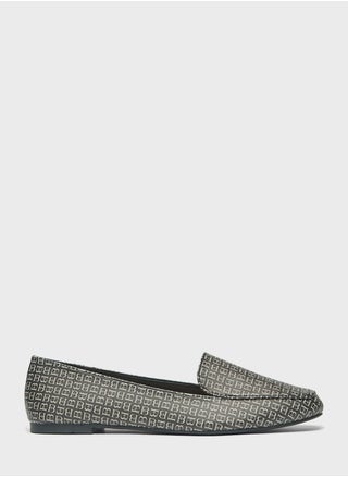 Essential Slip Ons - pzsku/Z6EC28236F91E41C33F54Z/45/_/1710706932/42b98f67-99bd-42fe-8145-40b2b60b7891