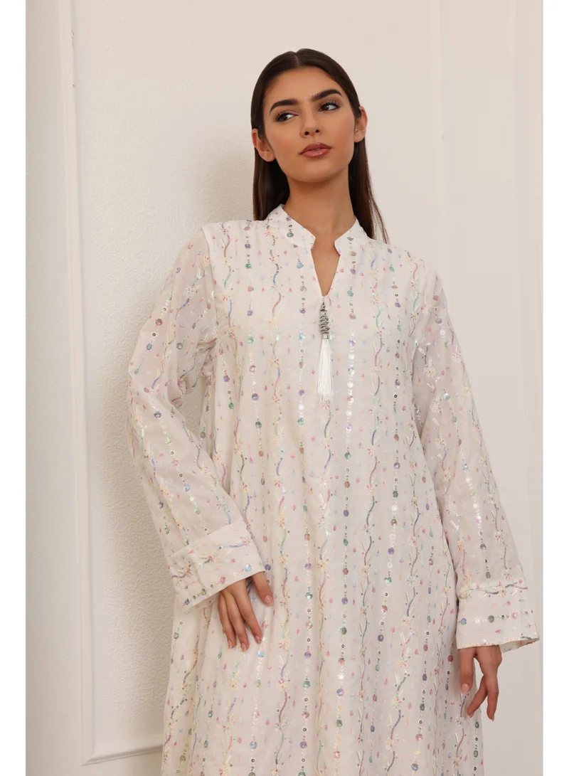 اكسا جلابية ورود صحارى  IK5040 ابيض