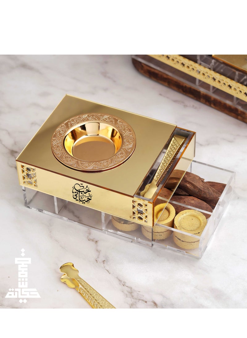 حكاية شمعة مبخرة بخور مميزة مع عود بخور موروكي وفحم وملقاط تأتي بعبارة "حب حياتي" مصنوعه من الاكريلك اللامع والشفاف - Image 1