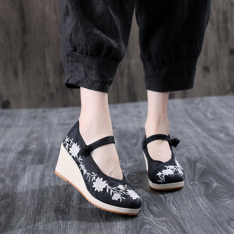 Shilixiang Full Court Fragrance Plain Brocade Antique Shoes Hanfu Ethnic Embroidered Shoes Jacquard Cotton High-Heeled Comfortable Cloth Shoes - Image 1