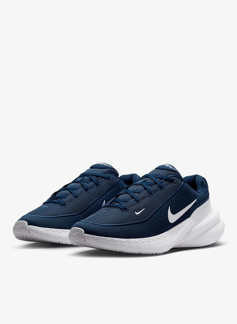 نايكي أبليفت إس سي