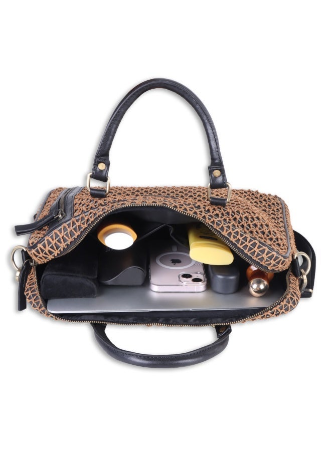 Avake Cocoa Raffia Lightweight Sustainable Laptop Bag - Image 2
