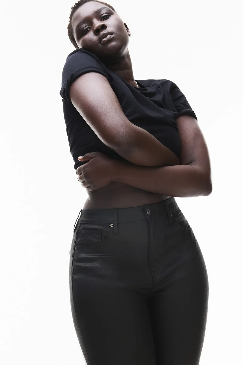 H&M Curvy Fit Slim High Jeans