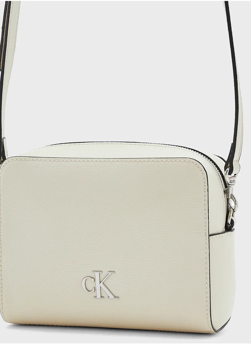 كالفن كلاين جينز Narrow Strap Crossbody