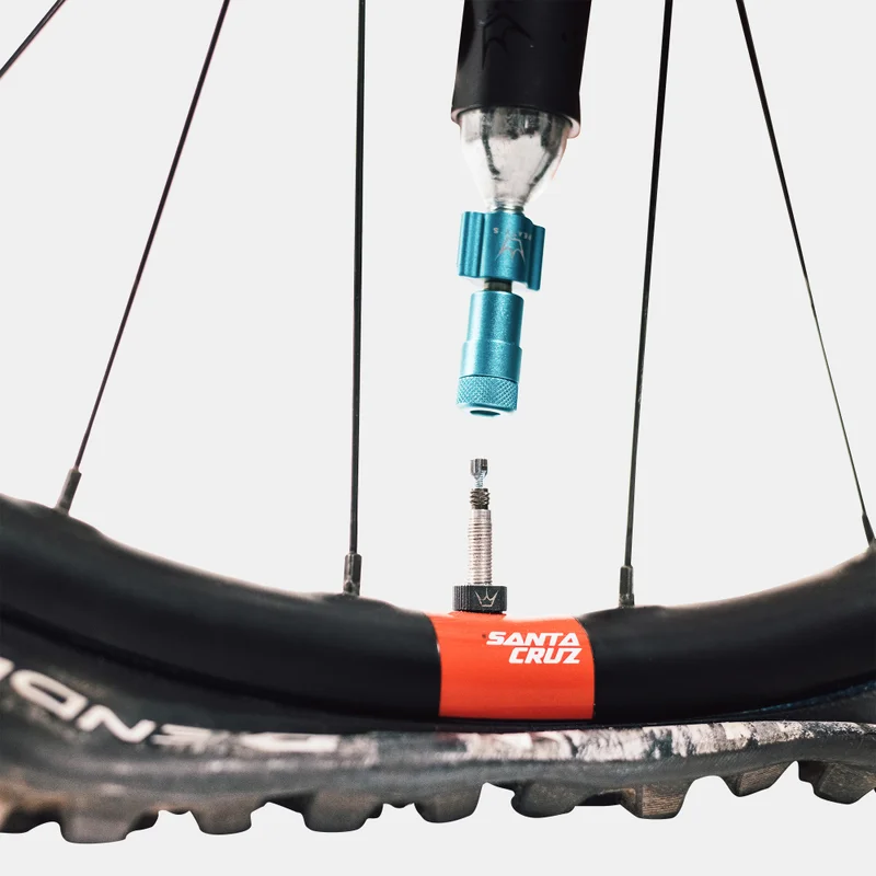 THE NORTH FACE Holeshot CO2 Tyre Inflator - Road & Gravel (16g)