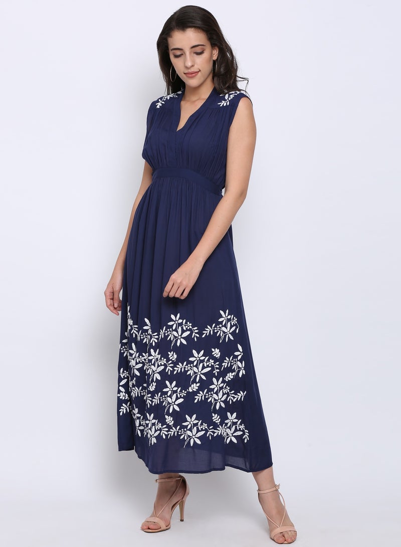 Alaya Floral Embroidered Dress - Image 3