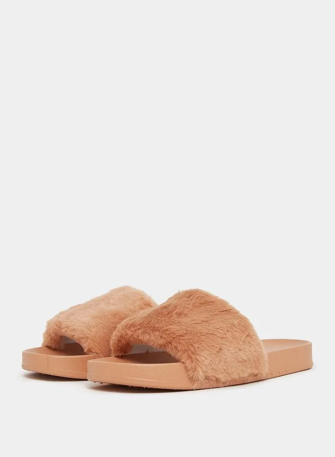 Styli Faux Fur Bedroom Slippers