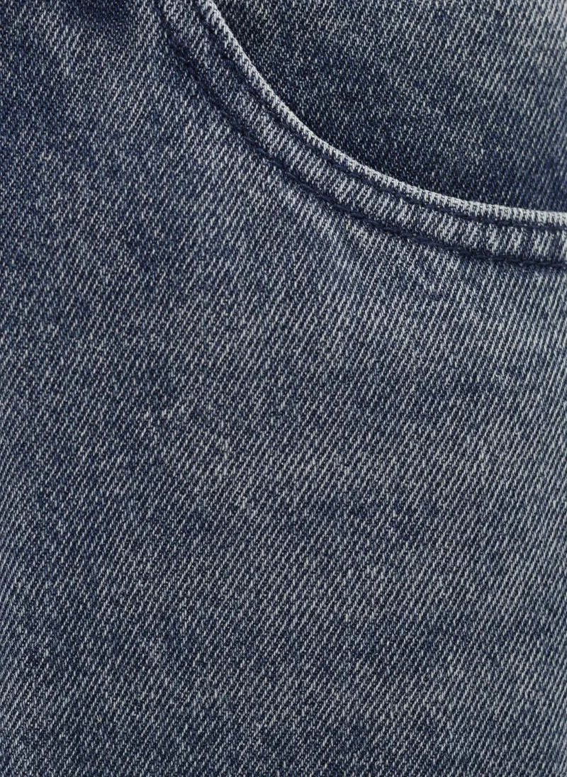 Lichi Loose mid-rise jeans
