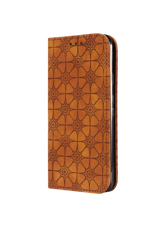 زبون جراب لهاتف Google Pixel 5 من الجلد بنقش زهور محظوظة مع حامل وفتحات للبطاقات. - Image 2