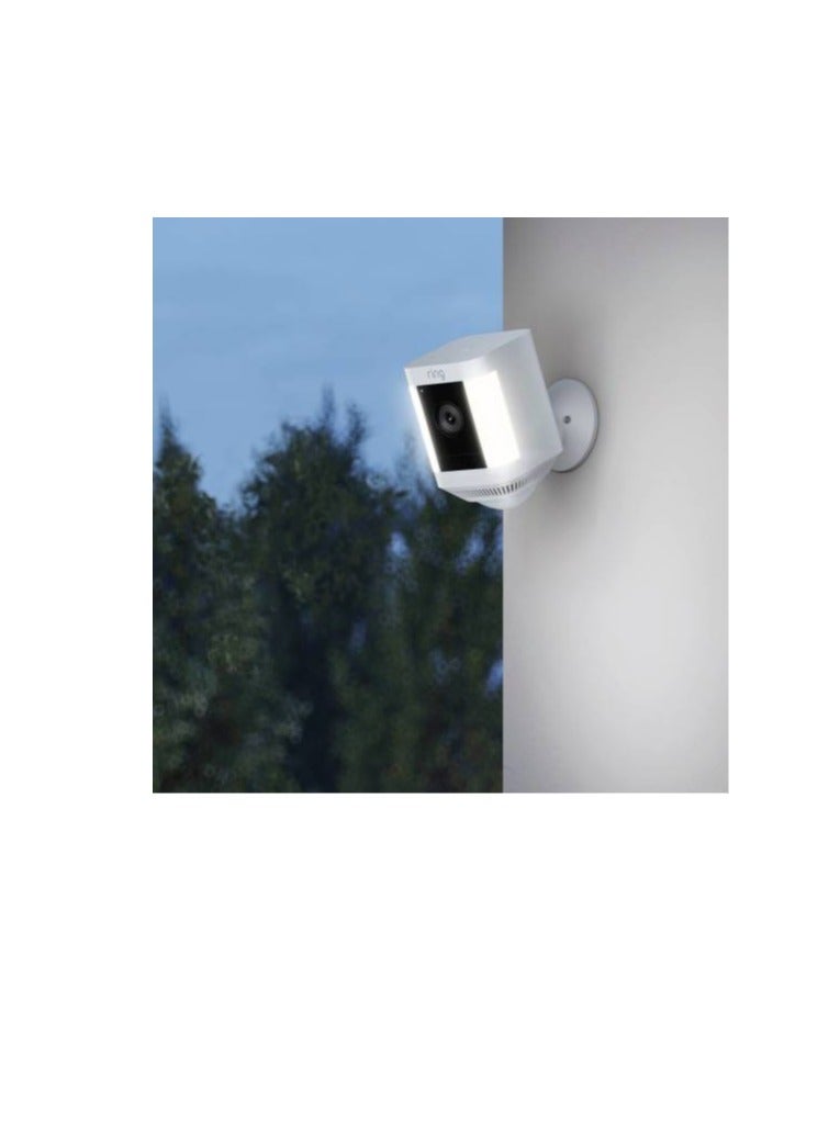 رينج كاميرا مراقبة خارجية لاسلكية تعمل بالبطارية Spotlight Cam Plus - Image 3