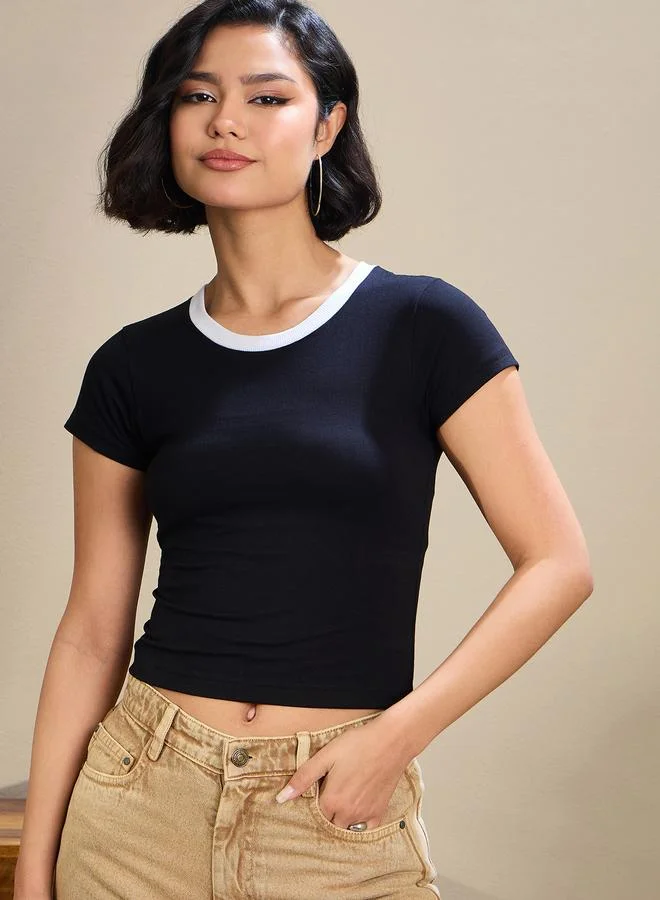 SASSAFRAS Women Black Contrast Round Neck Fitted Crop T-Shirt