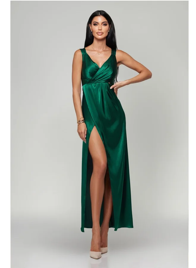 Anita's Long Shot Emerald