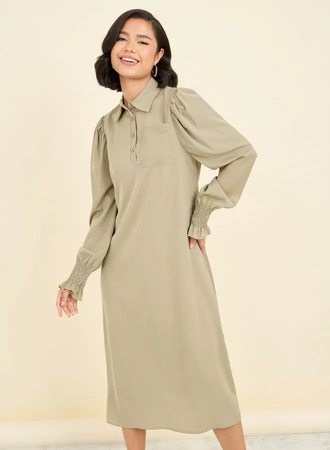 ستايلي Pocket Detail Collared Woven Shift Midi Dress