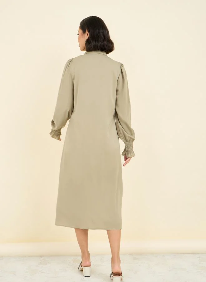ستايلي Pocket Detail Collared Woven Shift Midi Dress