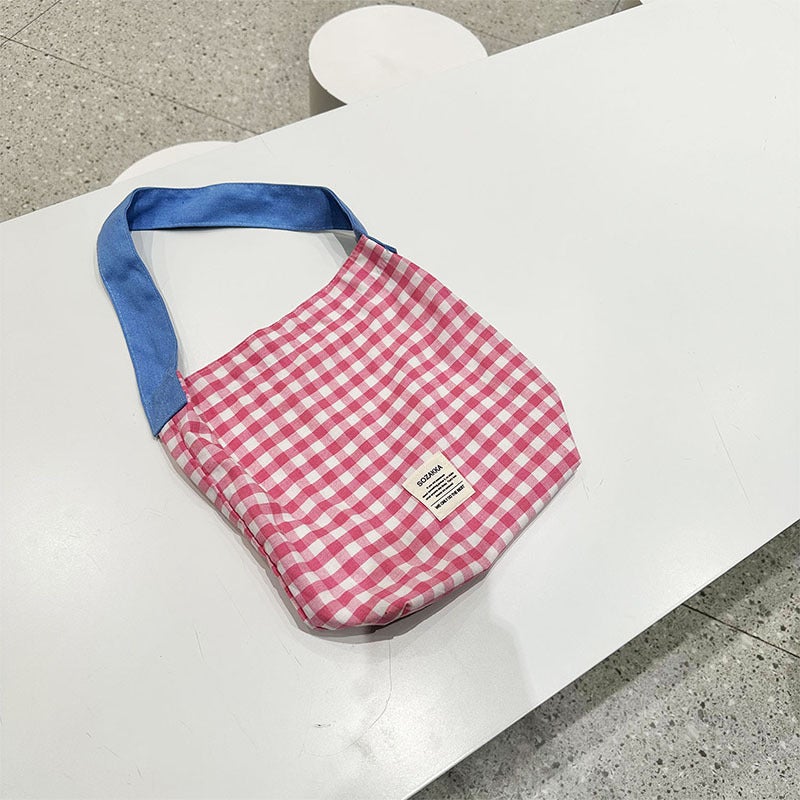 Simple Checkered Women'S Bag, New Trendy Bag, Contrasting Color Shoulder Bag, College Student Fresh Literary Commuting Tote Bag - Image 1