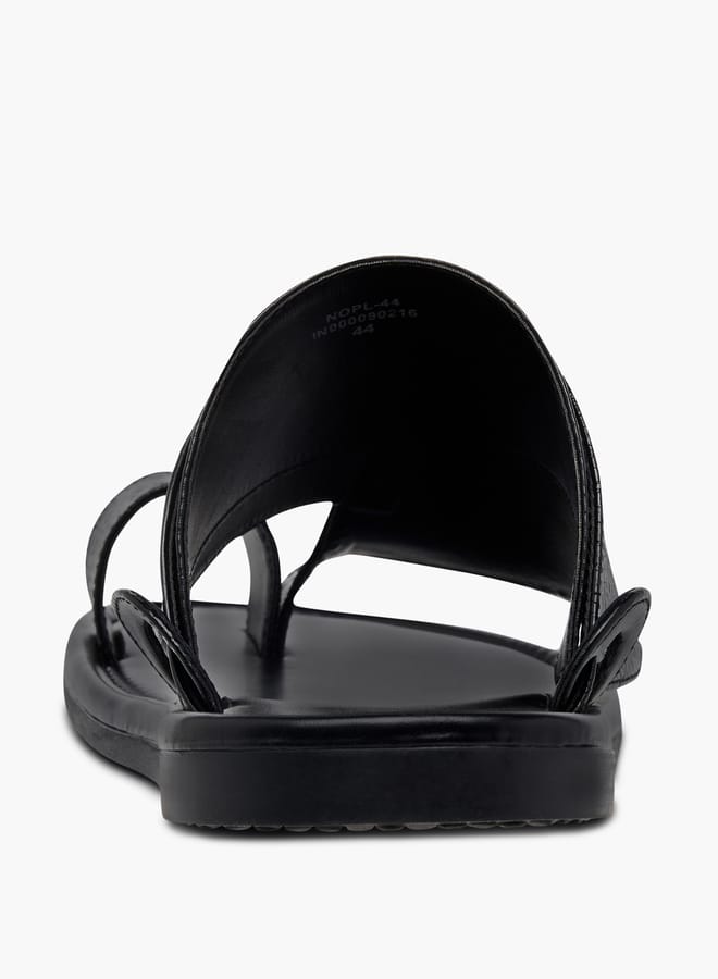 LBL by Shoexpress Men's Textured Slip-On Arabic Sandals with Toe Loop Detail - Image 4