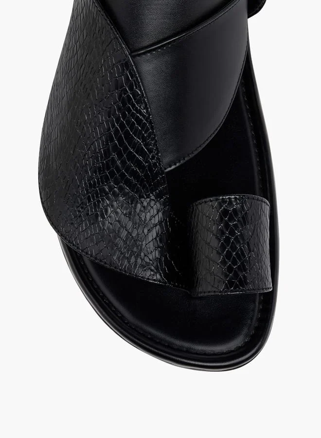 LBL by Shoexpress Men's Textured Slip-On Arabic Sandals with Toe Loop Detail