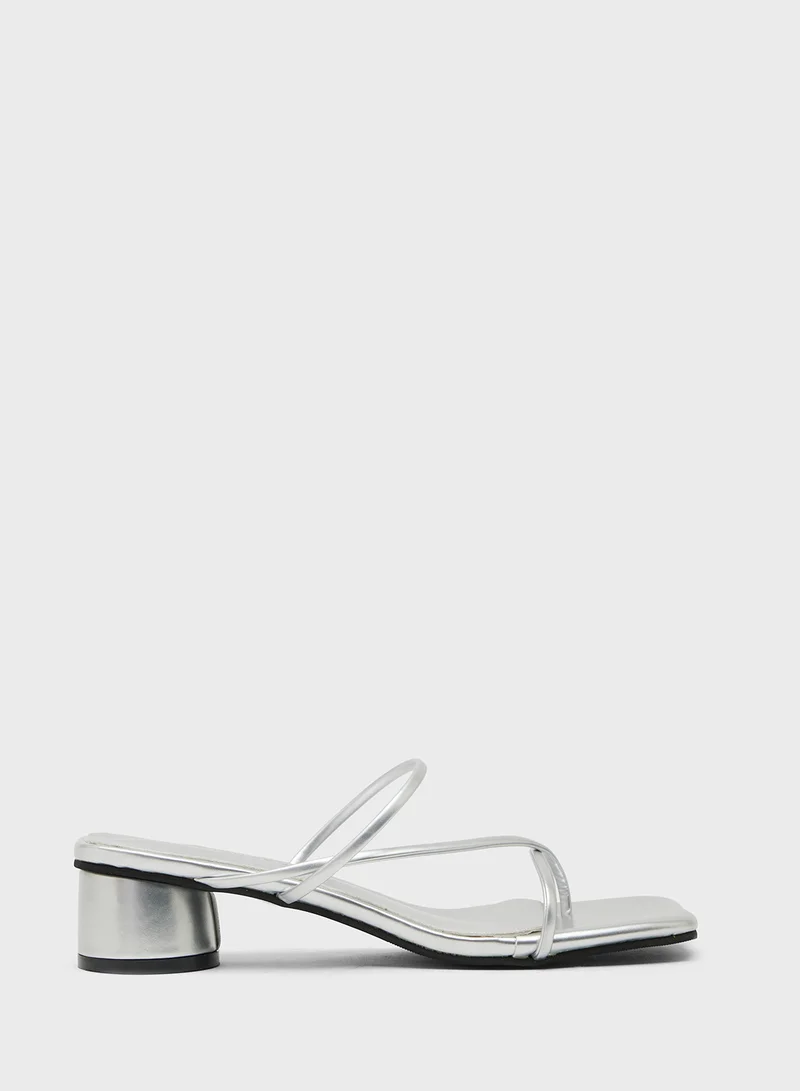 ايلا Low Heeled Sandal