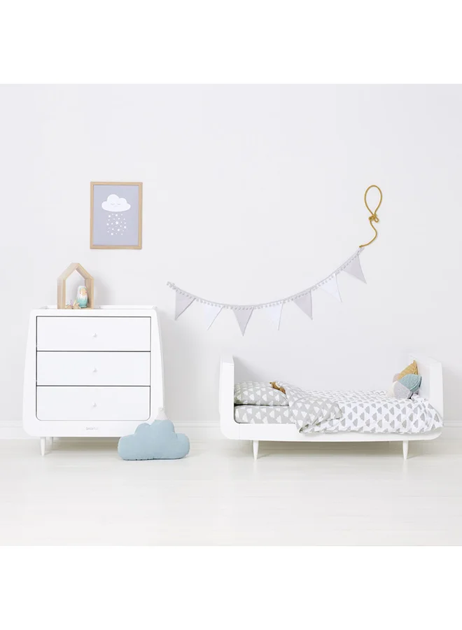 Snuz Pod Reversible Duvet And Pillow Set For Toddler And Kids 100% Cotton Fits Most Cot Size Duvets Suitable From 12 Months And Above, Colour - Cloud Nine, Dimension - Duvet Cover 120X100Cm, Pillowcase 40X60Cm