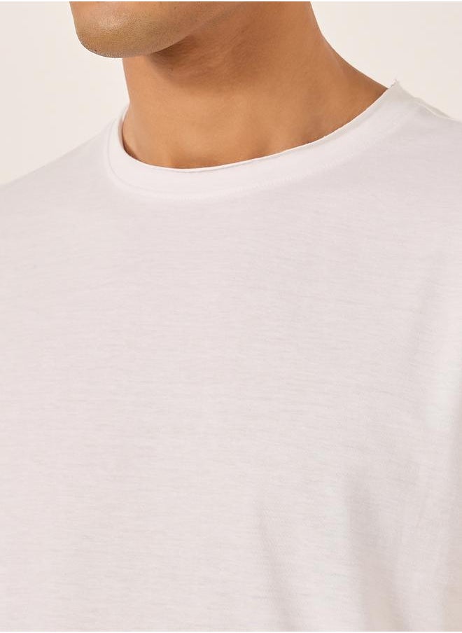 Styli Raw Edge Crew Neck Regular Fit T-Shirt  - Image 3