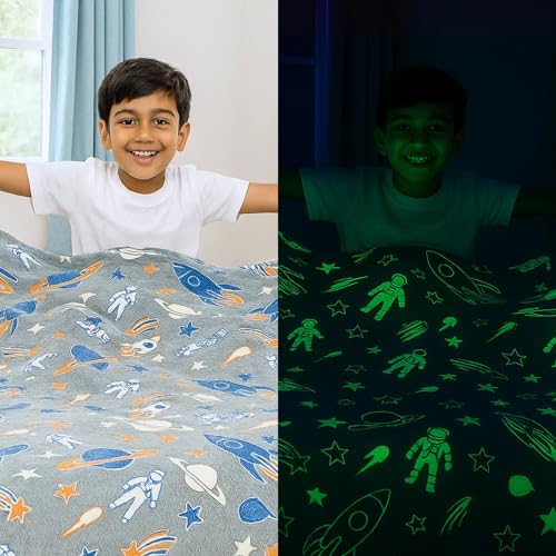 Famyo® Queen Size Glow in The Dark Blanket for Kids - Rocket | 200x152 cm, 0-15 Years | Soft Flannel Fleece Throw | Cozy & Warm All-Season Glow Blanket | Ideal Gift for Boys & Girls (Grey) - Image 1