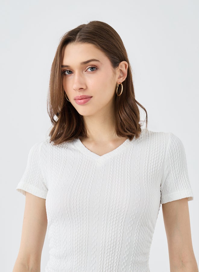 ستايلي توب محبوك بتصميم غير متماثل وحواف مزخرفة - Image 3