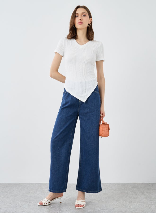 ستايلي توب محبوك بتصميم غير متماثل وحواف مزخرفة - Image 2